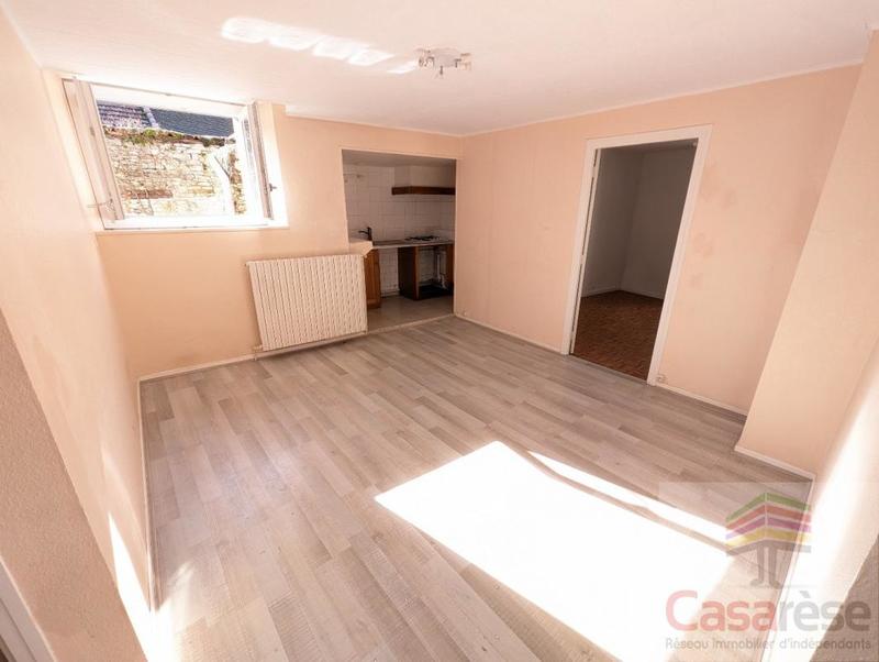 Maison en pierre - 79 m² - 3 pièces