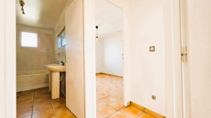 Maison - 94 m² - 4 pièces
