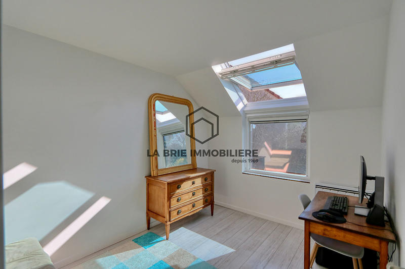 Maison - 135 m² - 6 pièces