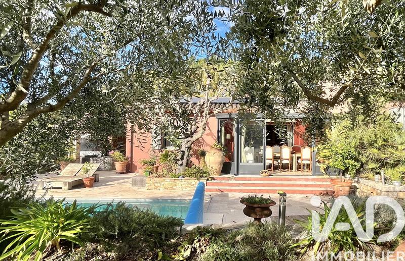 Maison - 142 m² - 5 pièces