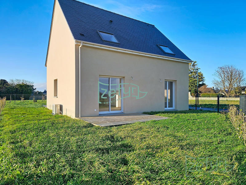 Maison traditionnelle - 105 m² - 6 pièces