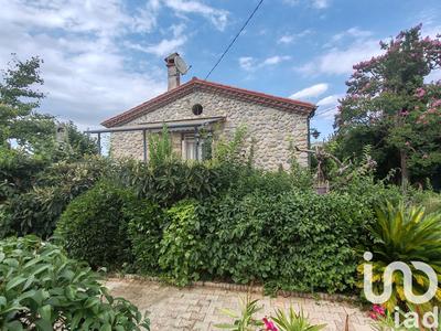 Maison - 290 m² - 8 pièces