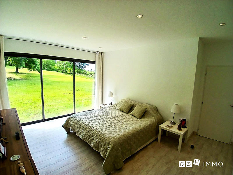 Maison contemporaine - 158 m² - 6 pièces