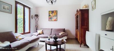 Maison - 104 m² - 4 pièces