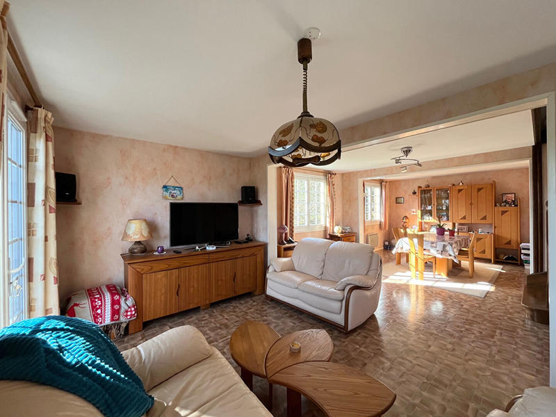 Maison - 175 m² - 7 pièces