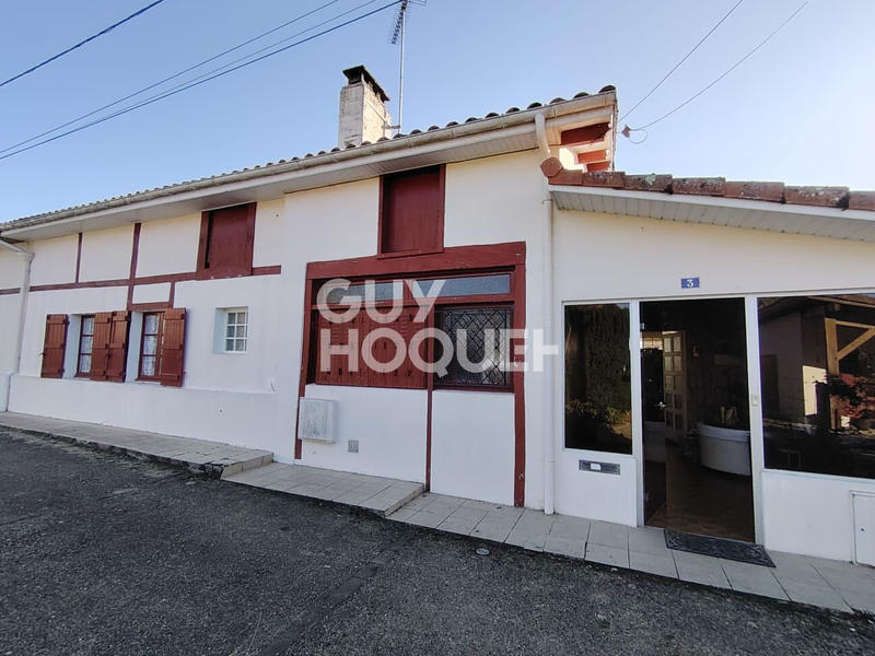 Maison - 95 m² - 4 pièces