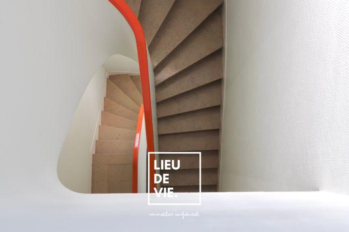 Bureau - 175 m² - 6 pièces