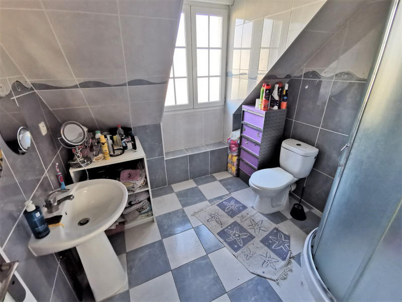 Maison - 160 m² - 6 pièces