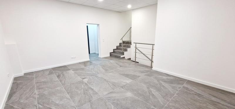 Local commercial - 160 m²