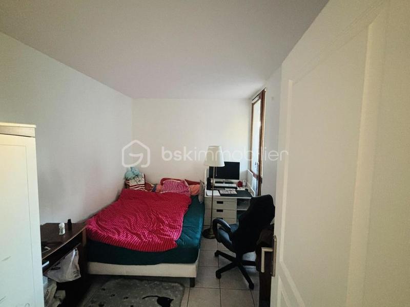 Appartement - 102 m² - 5 pièces