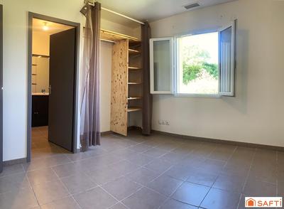 Villa - 108 m² - 6 pièces