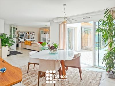 Maison - 131 m² - 5 pièces