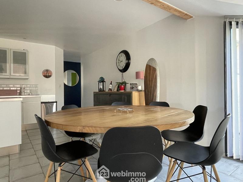 Maison - 165 m² - 6 pièces