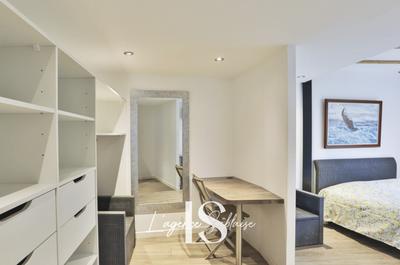 Maison - 177 m² - 7 pièces