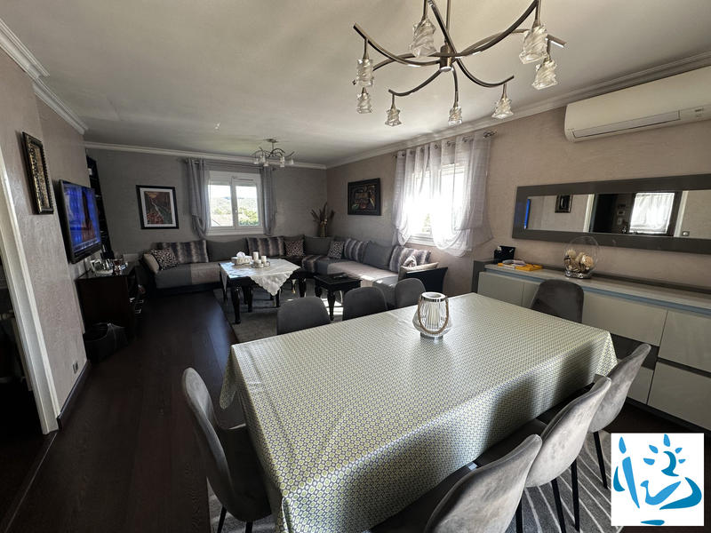 Maison - 123 m² - 6 pièces