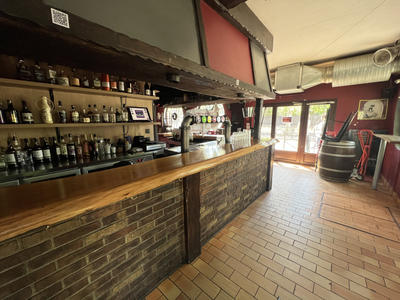 Local commercial - 180 m²