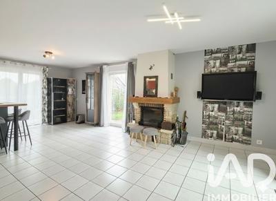 Maison - 92 m² - 4 pièces