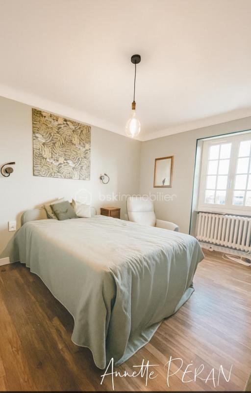 Maison de ville - 192 m² - 9 pièces