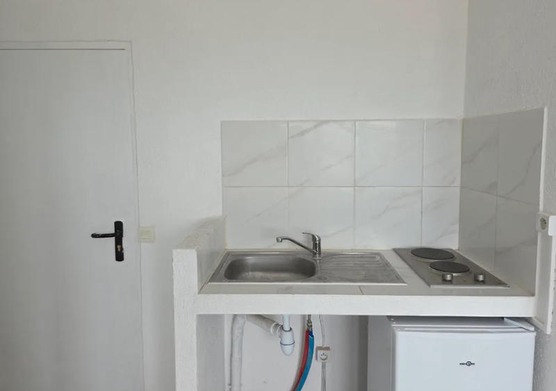 Studio - 16 m² - 1 pièce