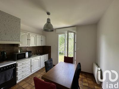 Maison - 90 m² - 5 pièces