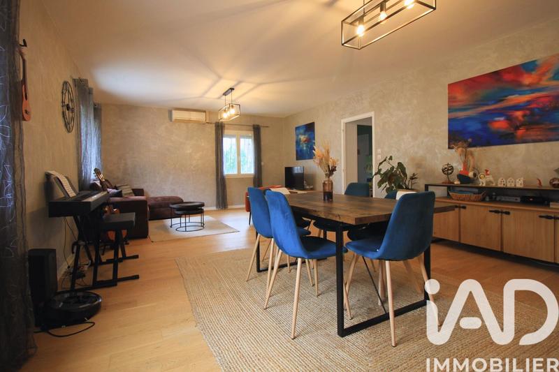 Appartement - 120 m² - 3 pièces