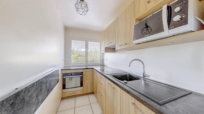 Appartement - 60 m² - 3 pièces