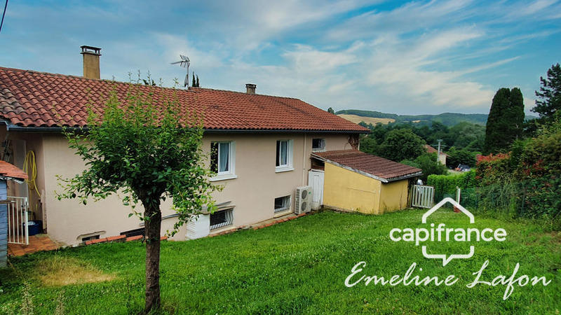 Maison - 196 m² - 8 pièces