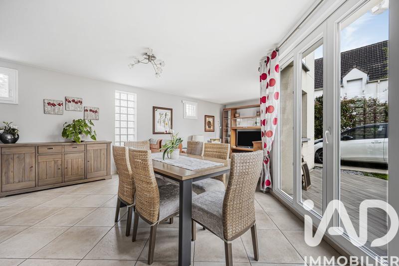 Maison - 117 m² - 5 pièces