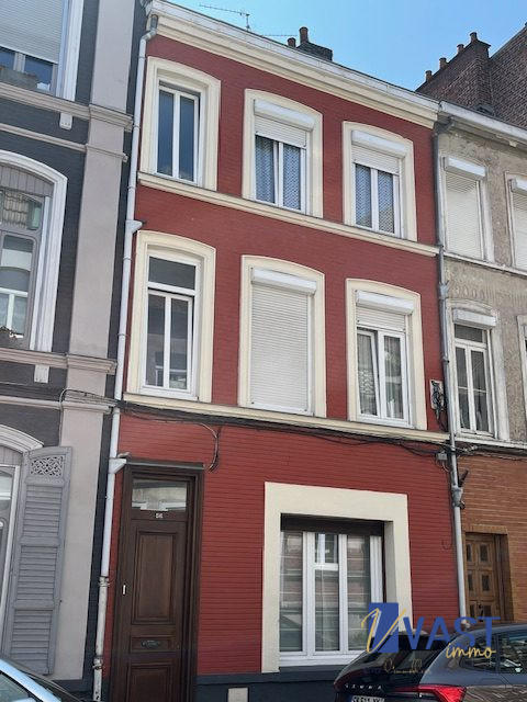 Maison ancienne - 150 m² - 6 pièces