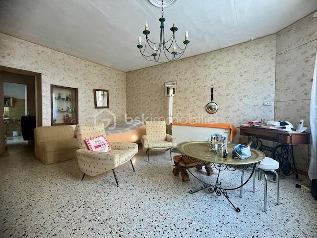 Maison de village - 95 m² - 5 pièces