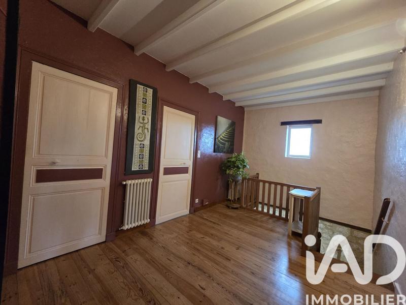 Maison - 225 m² - 5 pièces