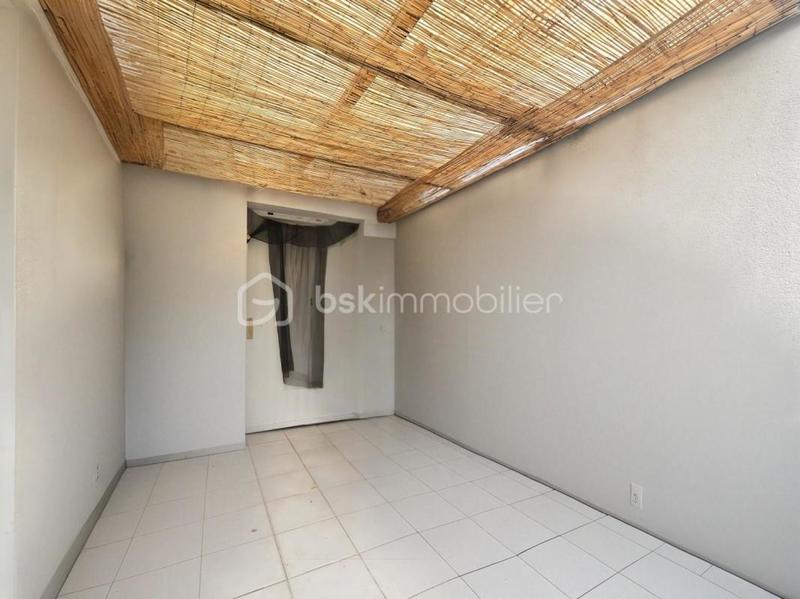 Maison - 96 m² - 5 pièces