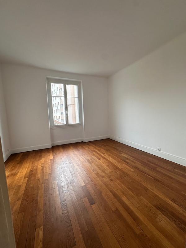 Appartement - 88 m² - 4 pièces
