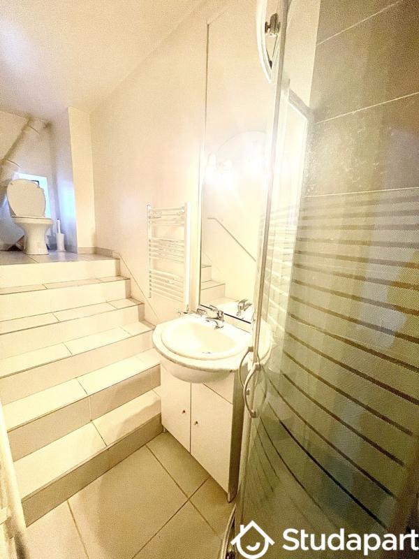 Chambre - 15 m² - 1 pièce