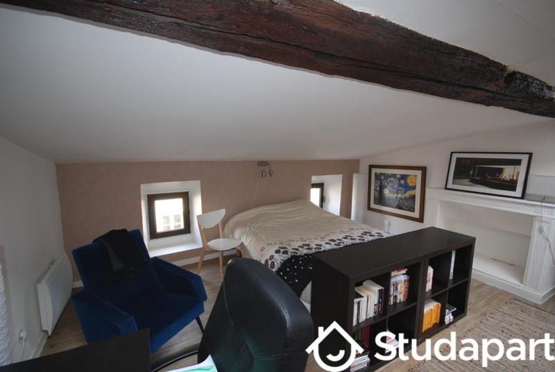 Appartement - 100 m² - 5 pièces