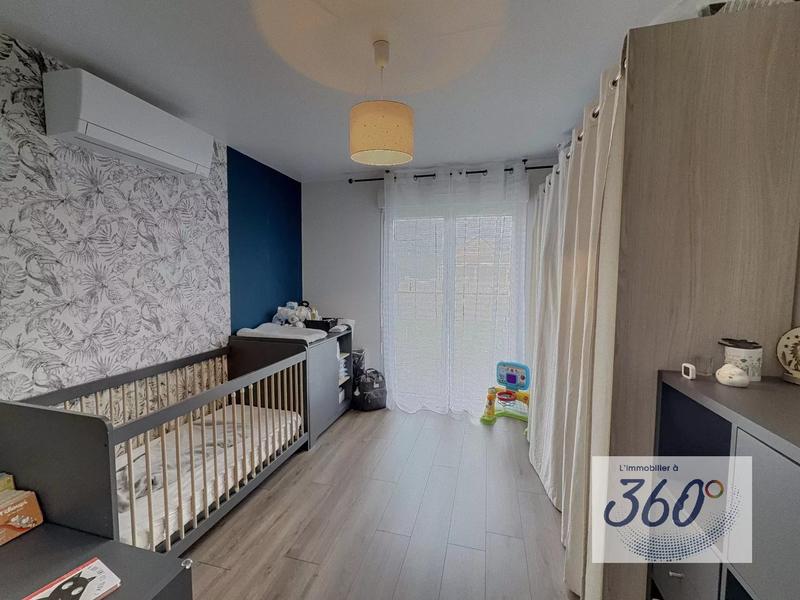 Maison - 95 m² - 3 pièces