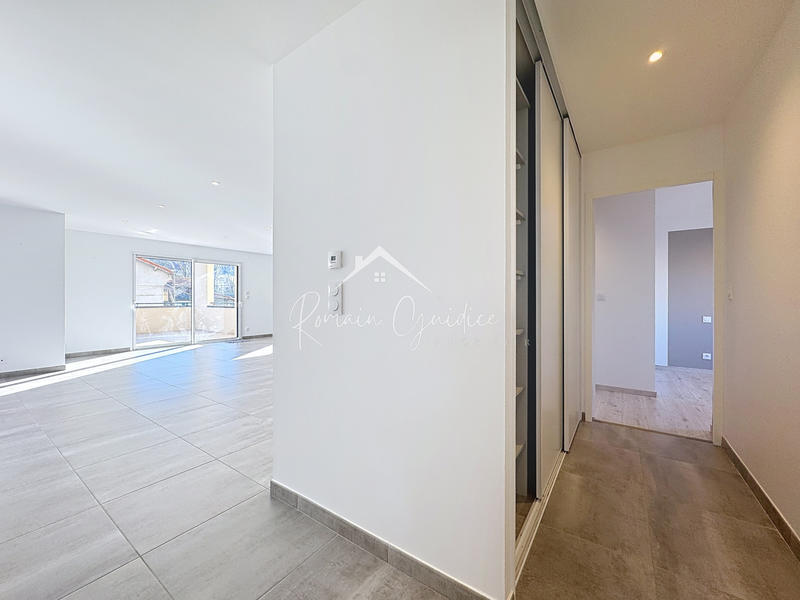 Appartement - 135 m² - 4 pièces