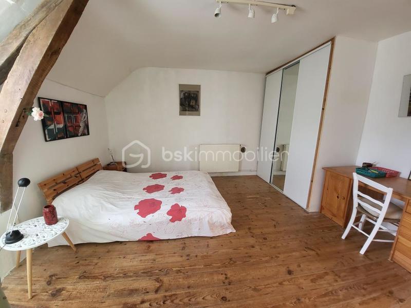 Corps de ferme - 381 m² - 14 pièces