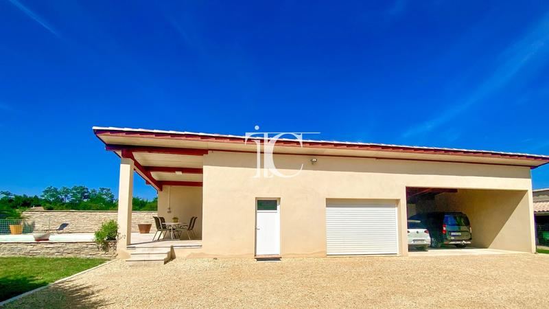 Maison - 87 m² - 5 pièces