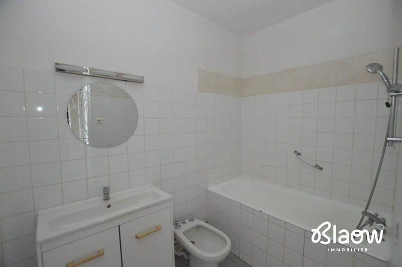 Appartement - 83 m² - 5 pièces