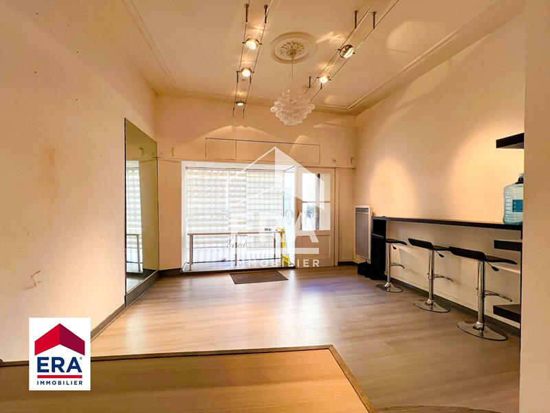 Local commercial - 63 m² - 4 pièces