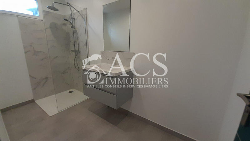 Maison - 111 m² - 4 pièces