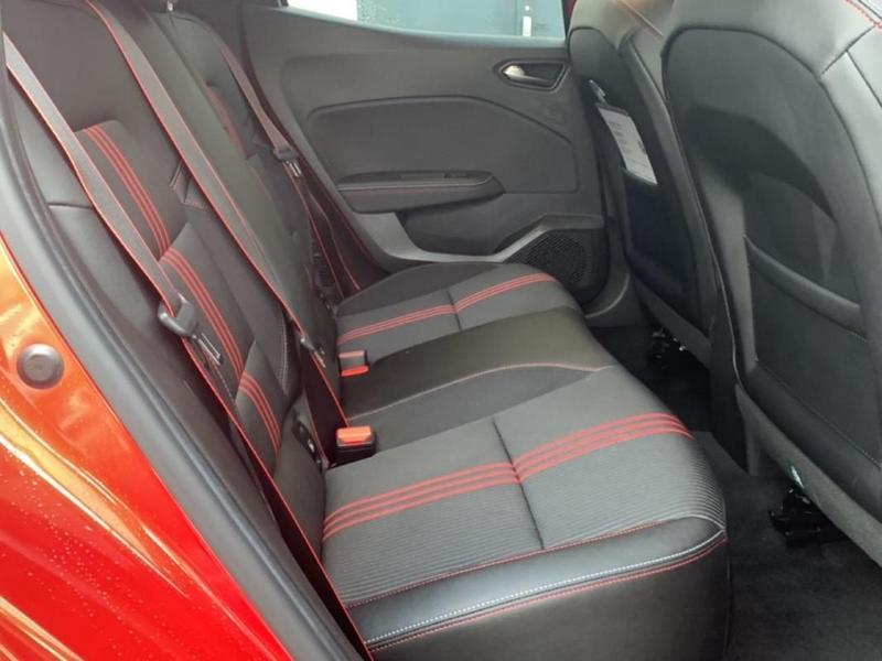 Renault Clio V E-Tech 140 - 21n R.S. Line