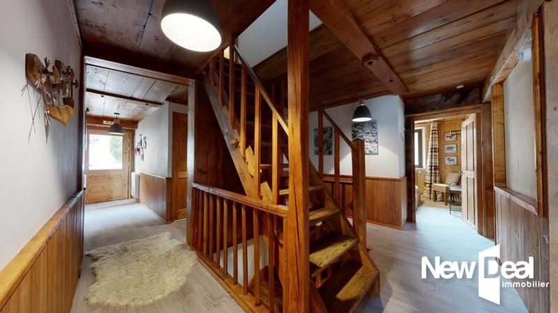 Maison en pierre - 380 m² - 11 pièces