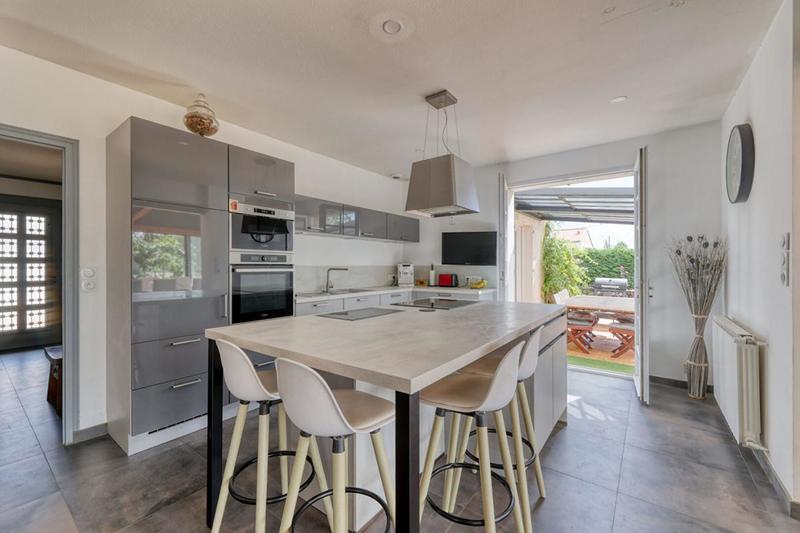 Maison - 166 m² - 6 pièces