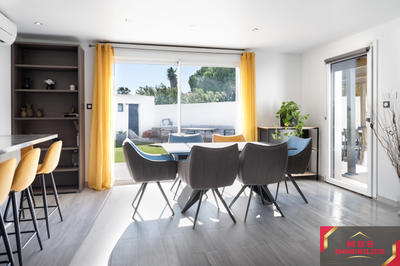 Villa - 175 m² - 7 pièces