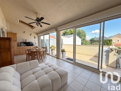 Maison - 214 m² - 11 pièces