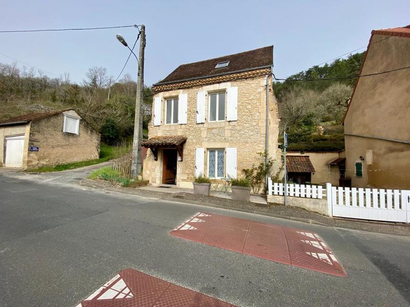 Maison - 94 m² - 4 pièces