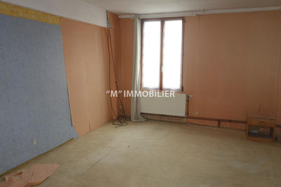 Maison - 215 m² - 8 pièces