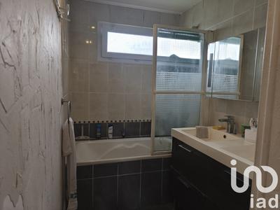 Maison - 74 m² - 4 pièces